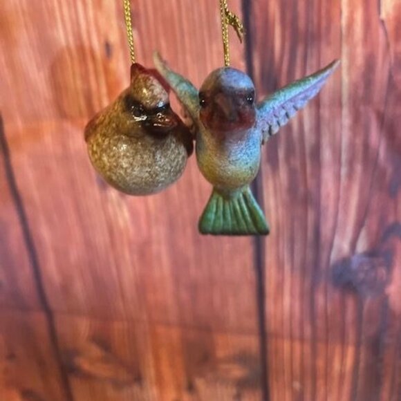 Handcrafted Gallery II Cardinal & Hummingbird Hanging Christmas Ornaments - Picture 2 of 7